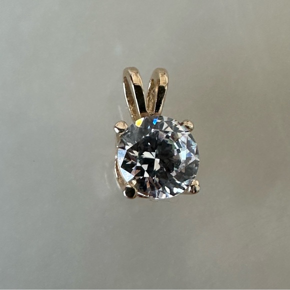 14k Solid Gold 6mm Brilliant Cut CZ Pendant - Picture 14 of 15